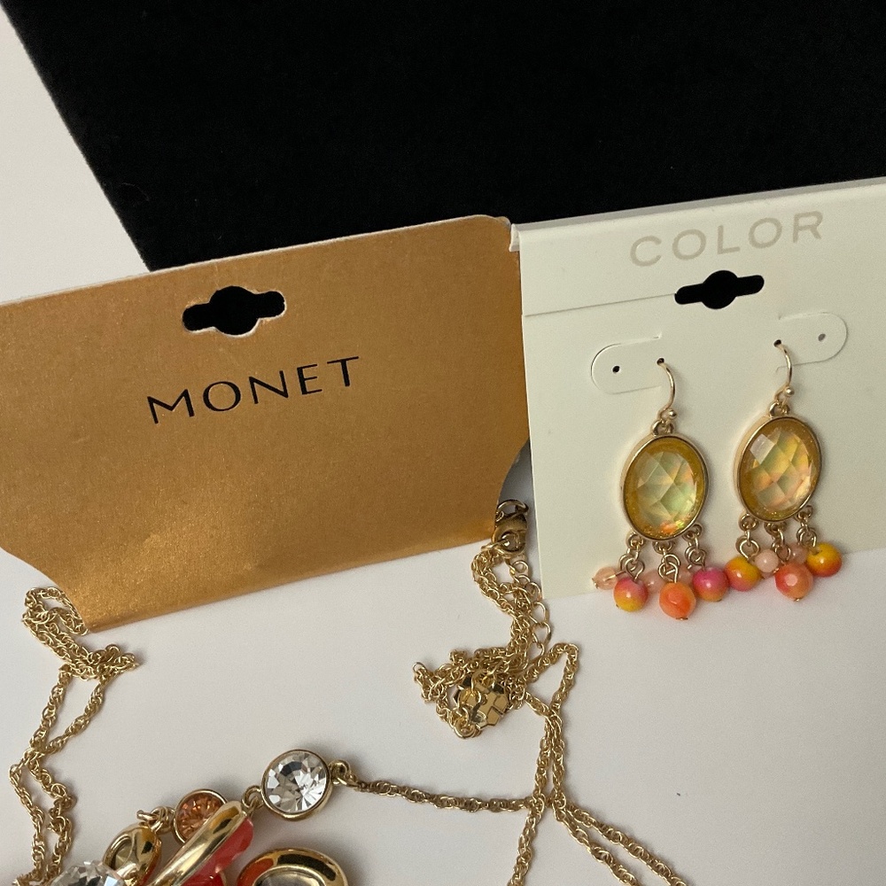 Monet Multi-color Double Strand Necklace  Coral Pink Oval Earrings NWT - Picture 10 of 11